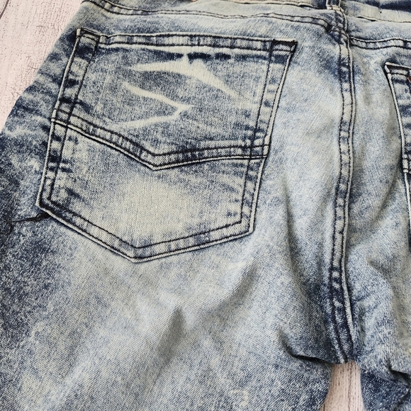 Skinny Fit Distressed Blue Wash Denim Shorts - Picture 13 of 15